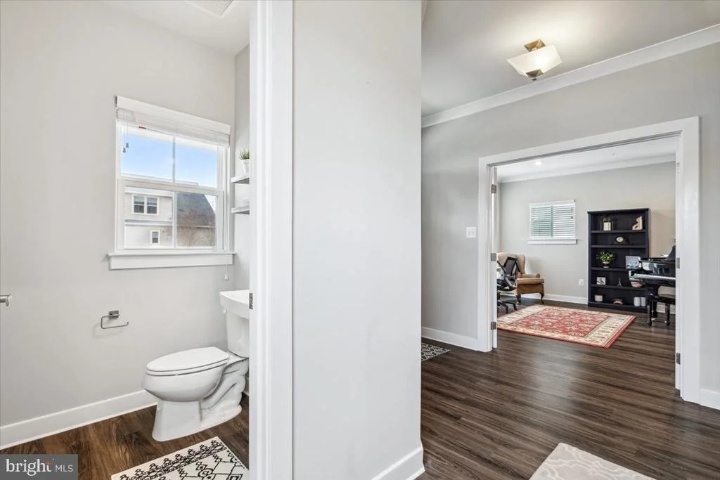 Photo of 1215 FUTURITY STREET
