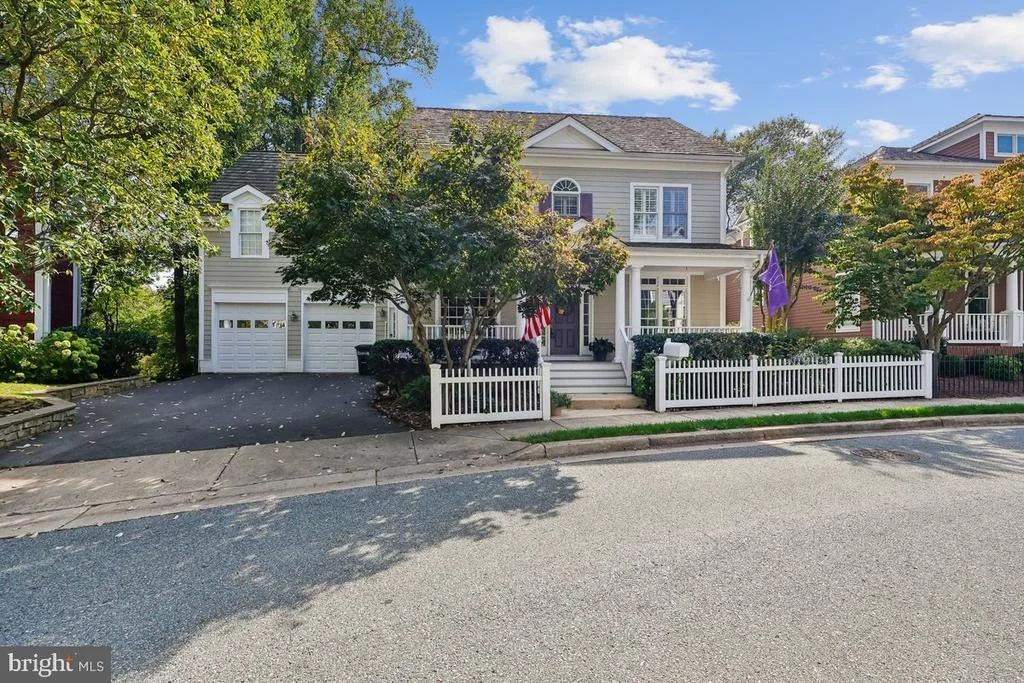 Photo of 132 TREEHAVEN STREET