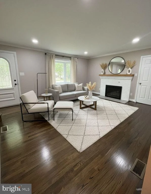 Photo of 401 FOREST VIEW