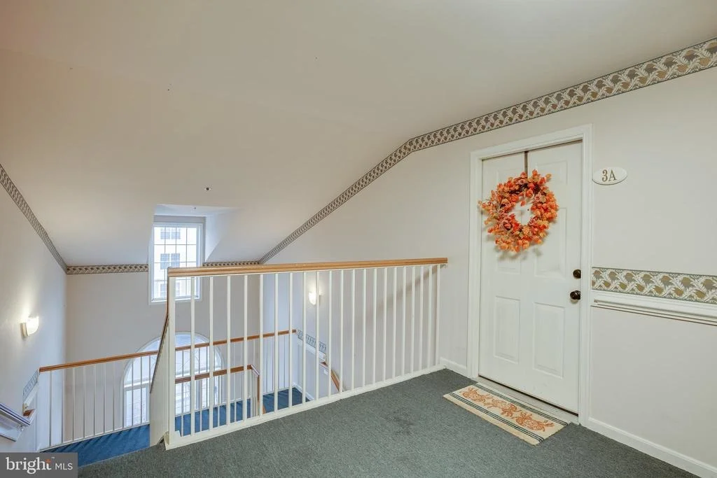 Photo of Unit 3A at 2103 WAYSIDE DRIVE