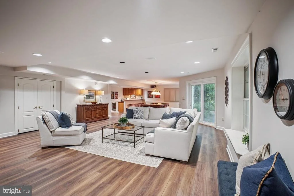 Photo of 8615 HAMPTON WAY