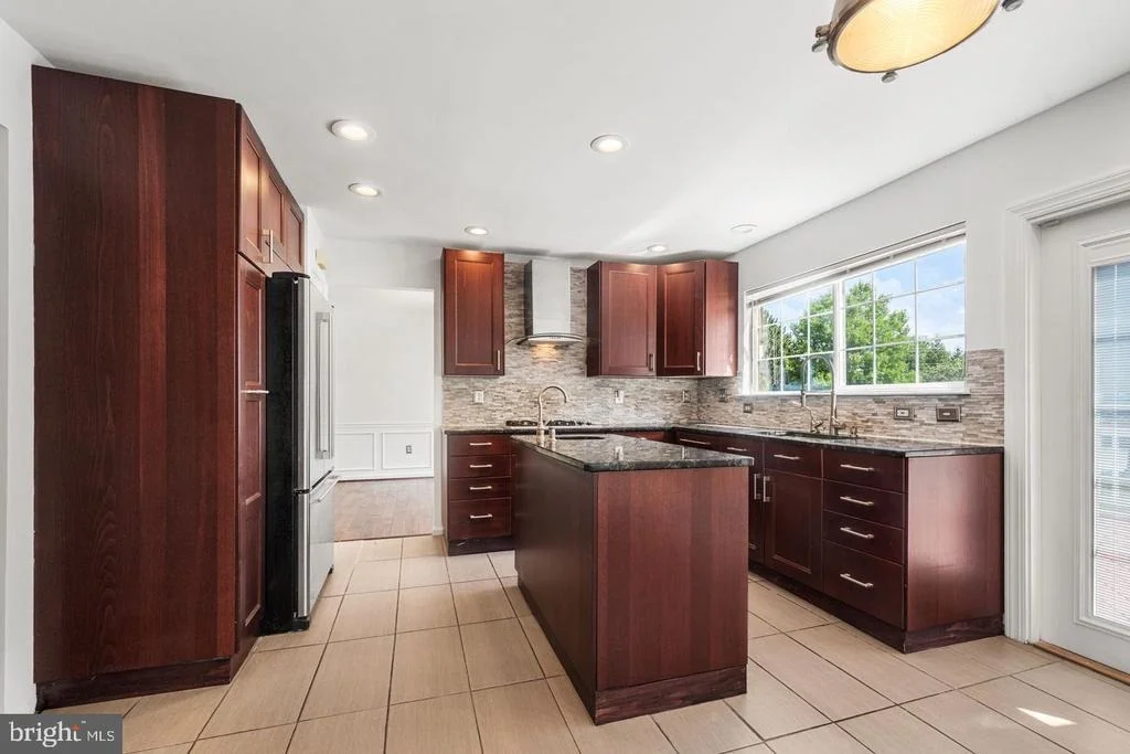 Photo of 20379 SNOWPOINT PLACE