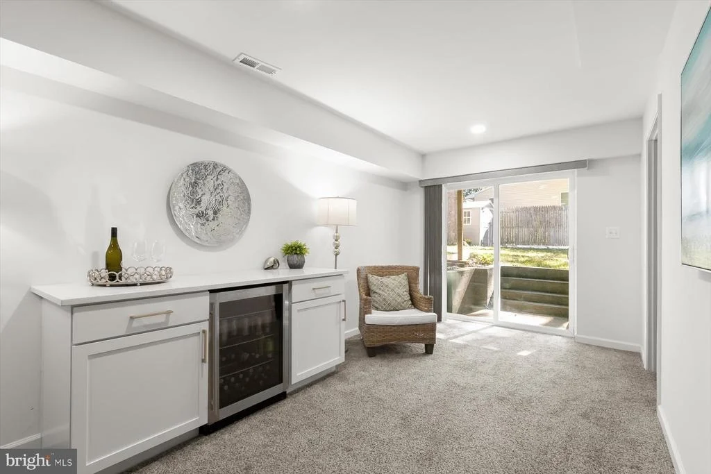 Photo of 579 WEST DRIVE