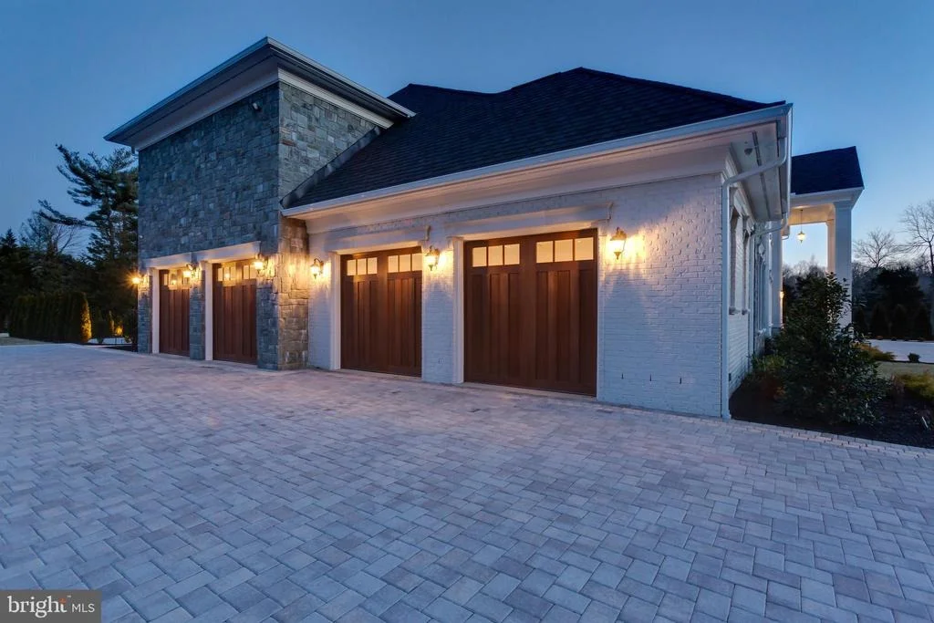 Photo of 1181 BALLANTRAE LANE