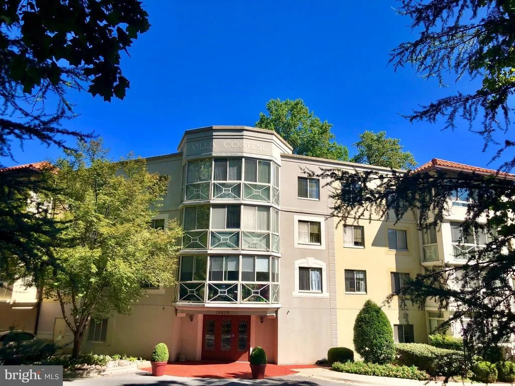 Photo of Unit 403 at 14809 PENNFIELD CIRCLE