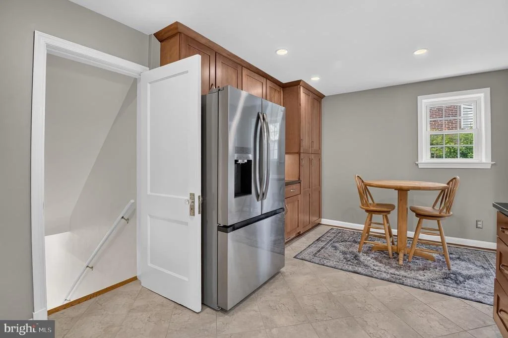 Photo of 9701 LAWNDALE DRIVE