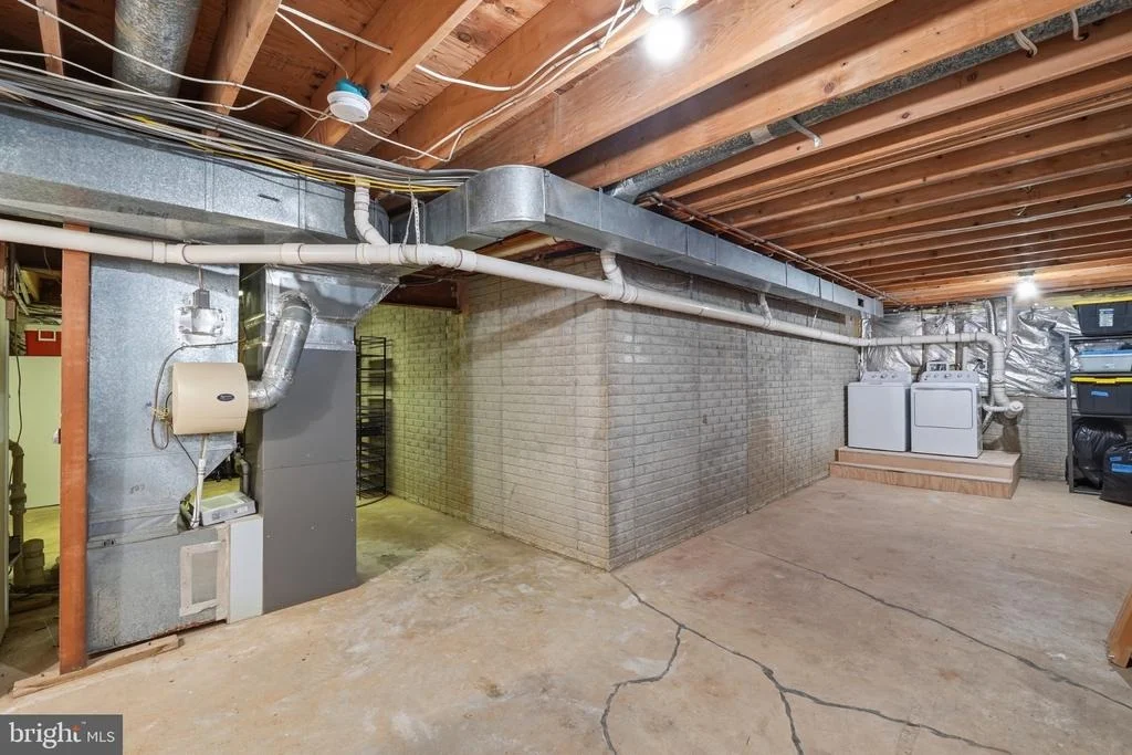 Photo of 5381 ASHLEIGH ROAD