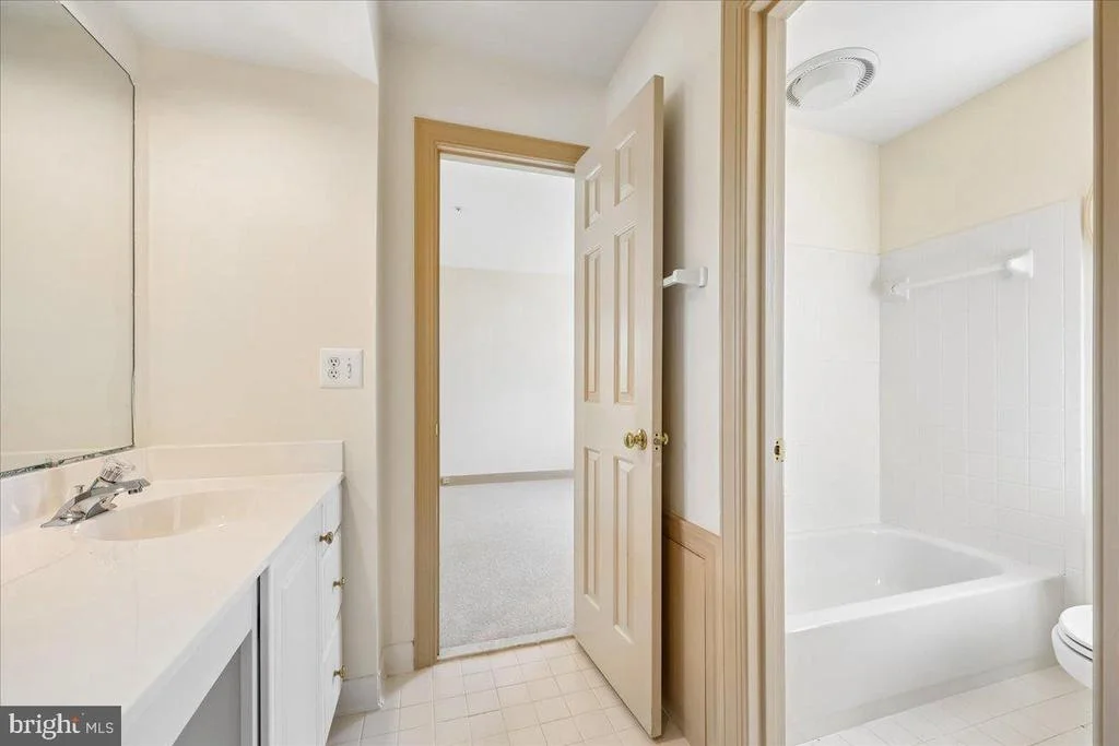 Photo of 21400 MANOR VIEW CIRCLE