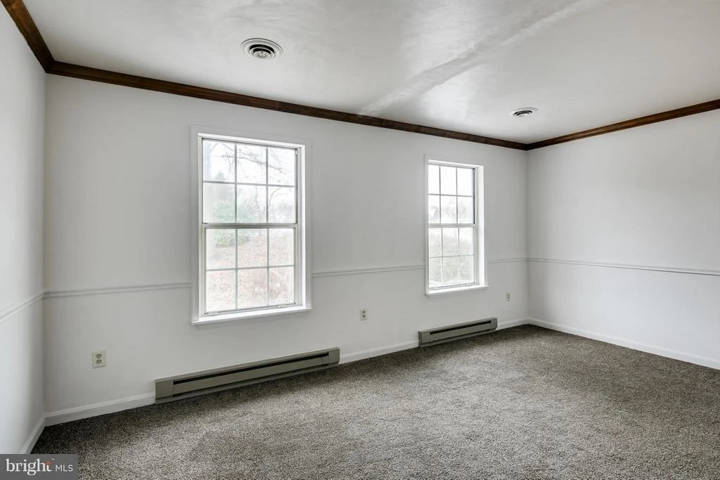 Photo of 1596 SMILEY DRIVE