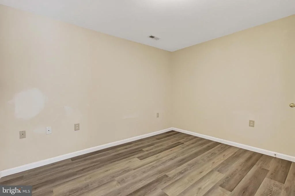 Photo of 25825 SPRING FARM CIRCLE