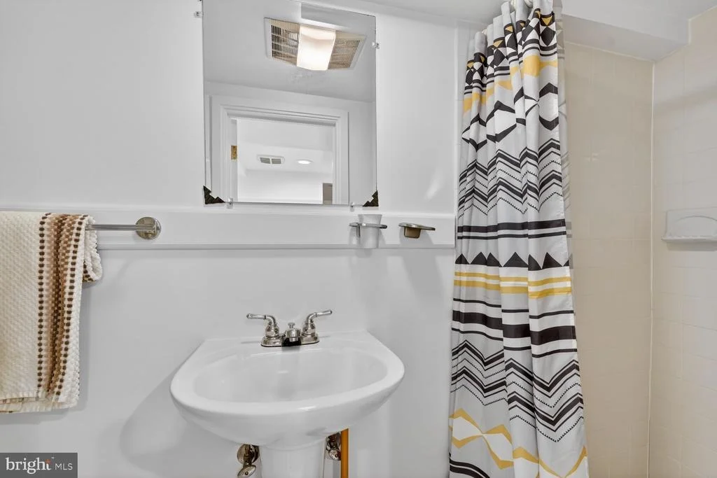 Photo of 4425 P STREET NW