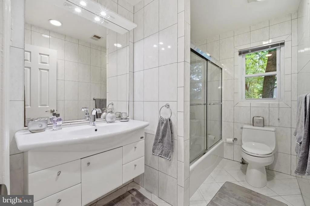 Photo of 15221 REDGATE DRIVE