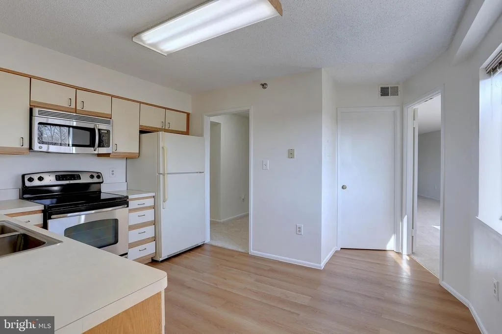 Photo of Unit 3826 at 15115 INTERLACHEN DRIVE