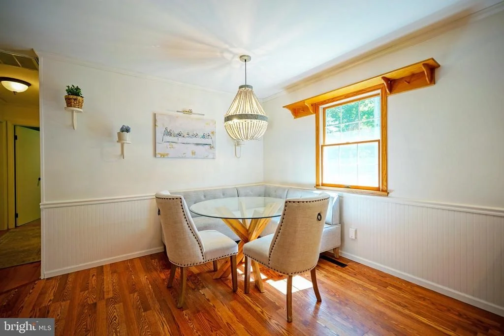 Photo of 101 OAK LANE