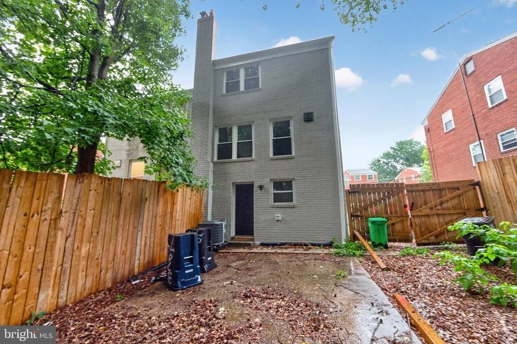 Photo of 3707 DUNLAP STREET