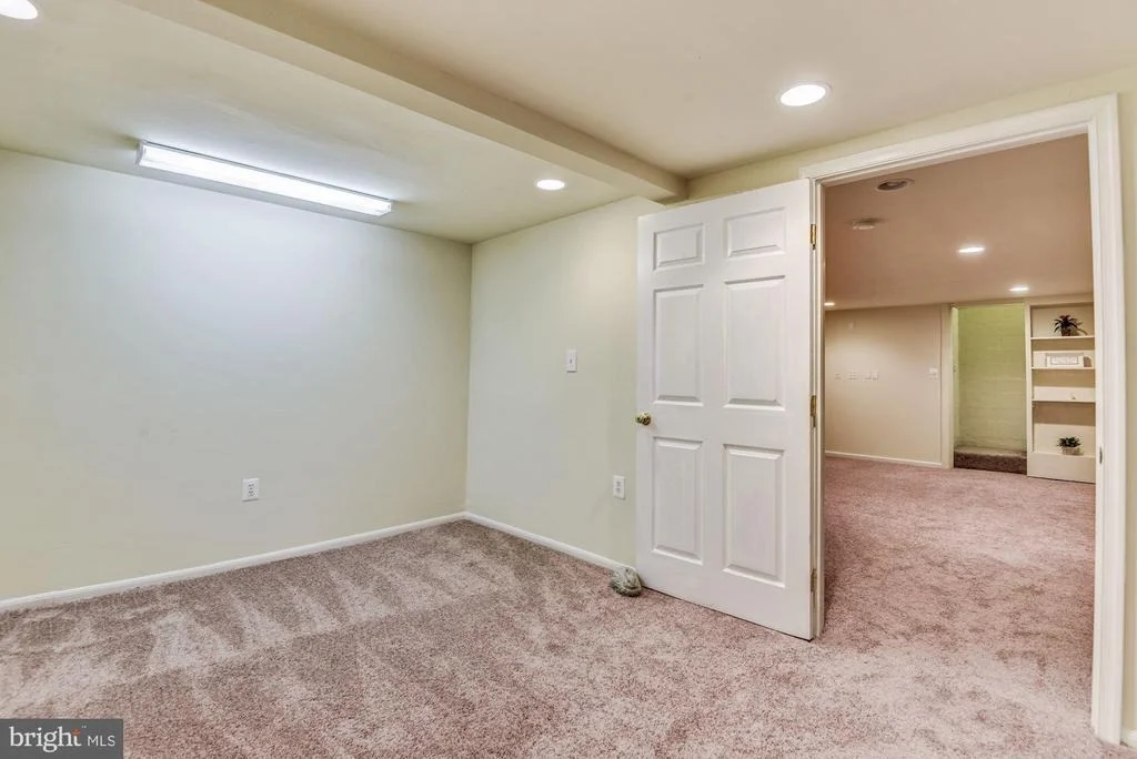 Photo of 16206 DARTMOOR DRIVE