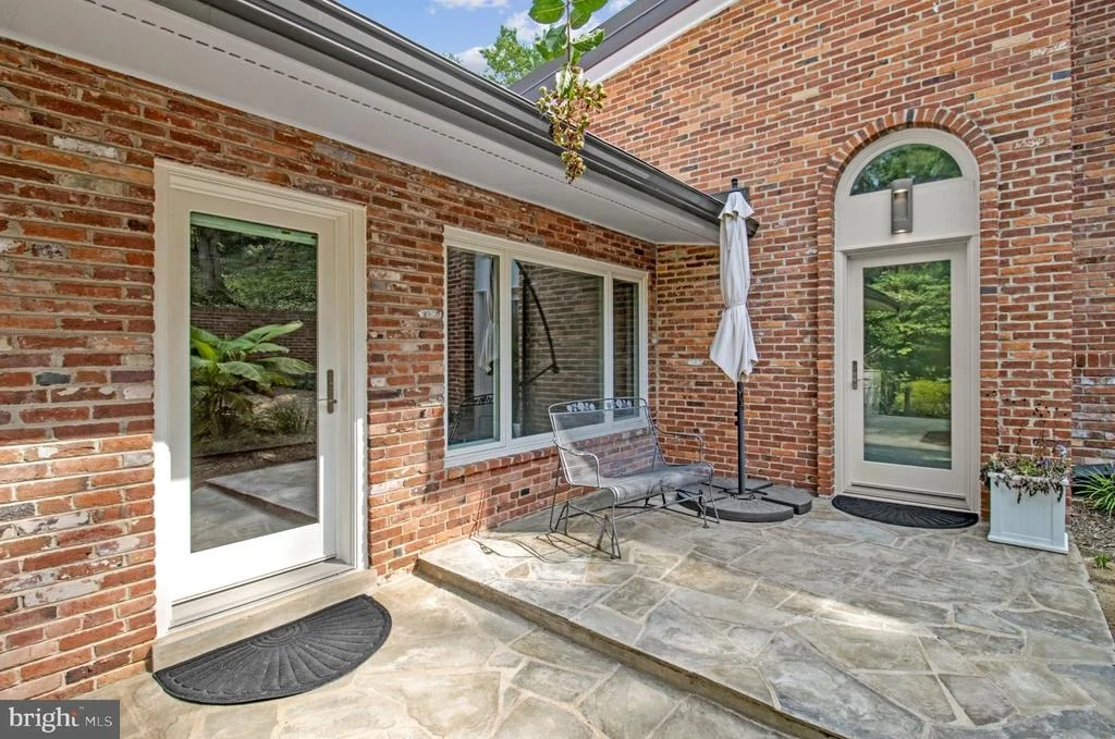 Photo of 1753 ARMY NAVY DRIVE