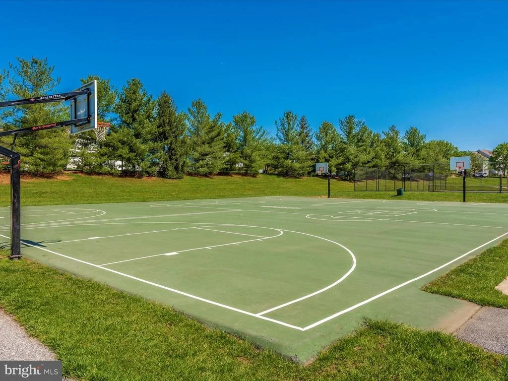 Photo of 6469 SADDLEBROOK LANE