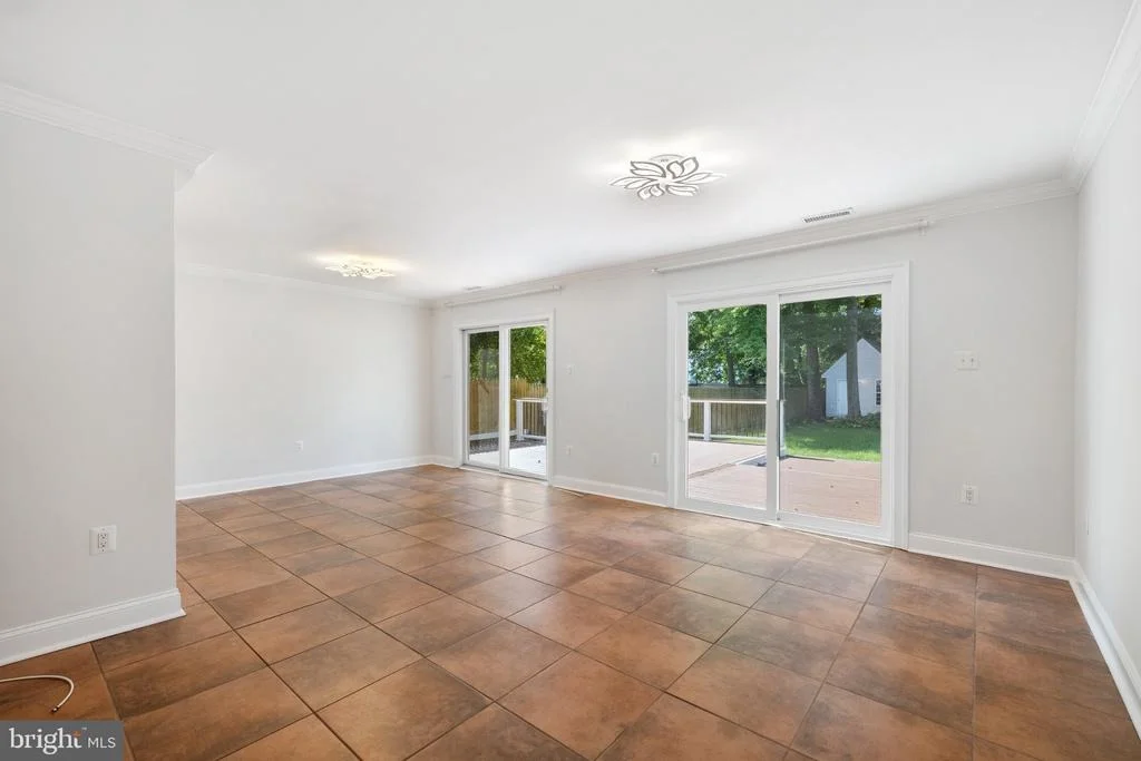 Photo of 459 WINTERBERRY DRIVE