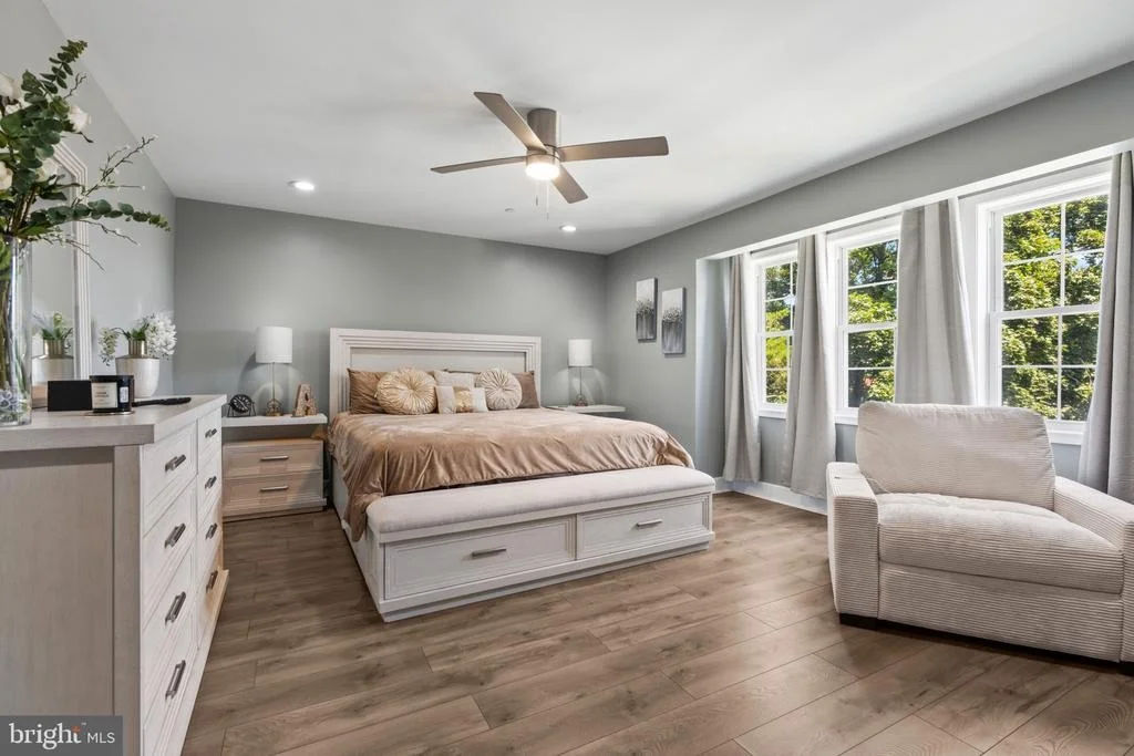 Photo of 209 W EDGEVALE ROAD