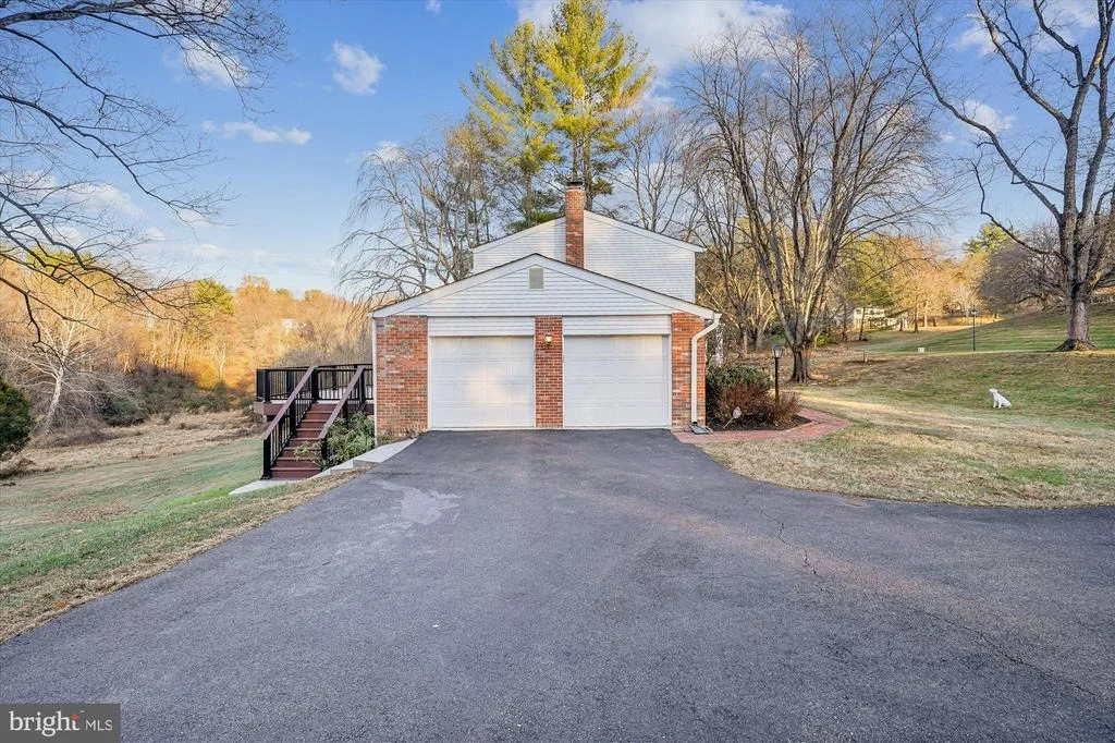 Photo of 20728 BELL BLUFF ROAD