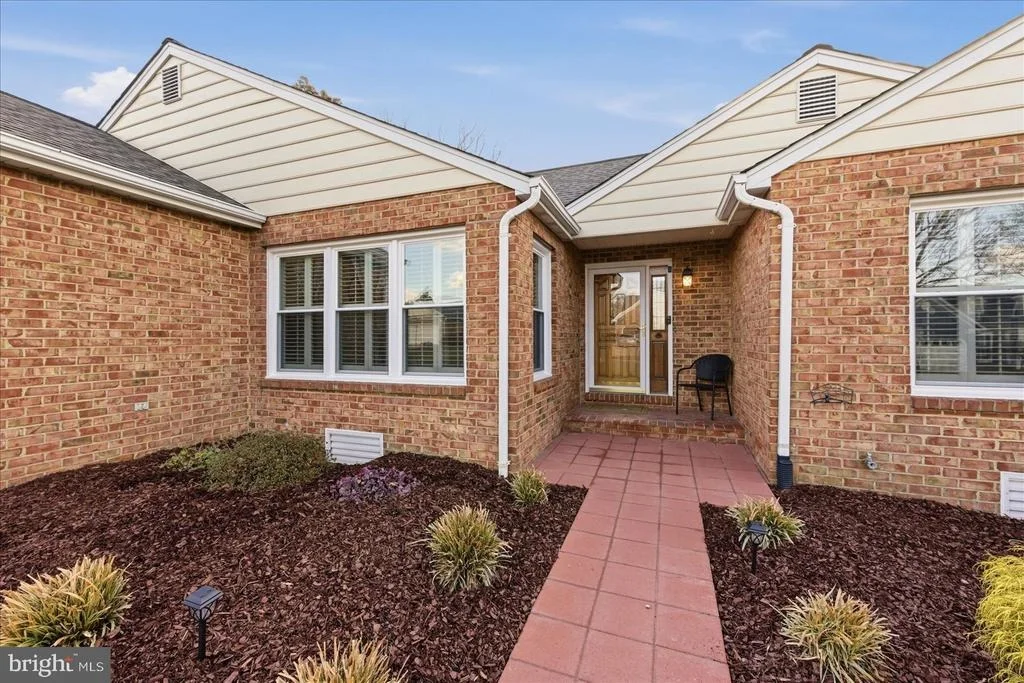 Photo of 1021 RIDGEMERE LANE
