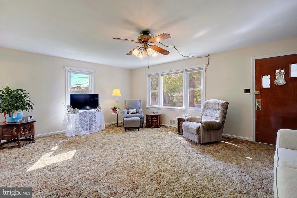 Photo of 7310 MILLIGAN LANE