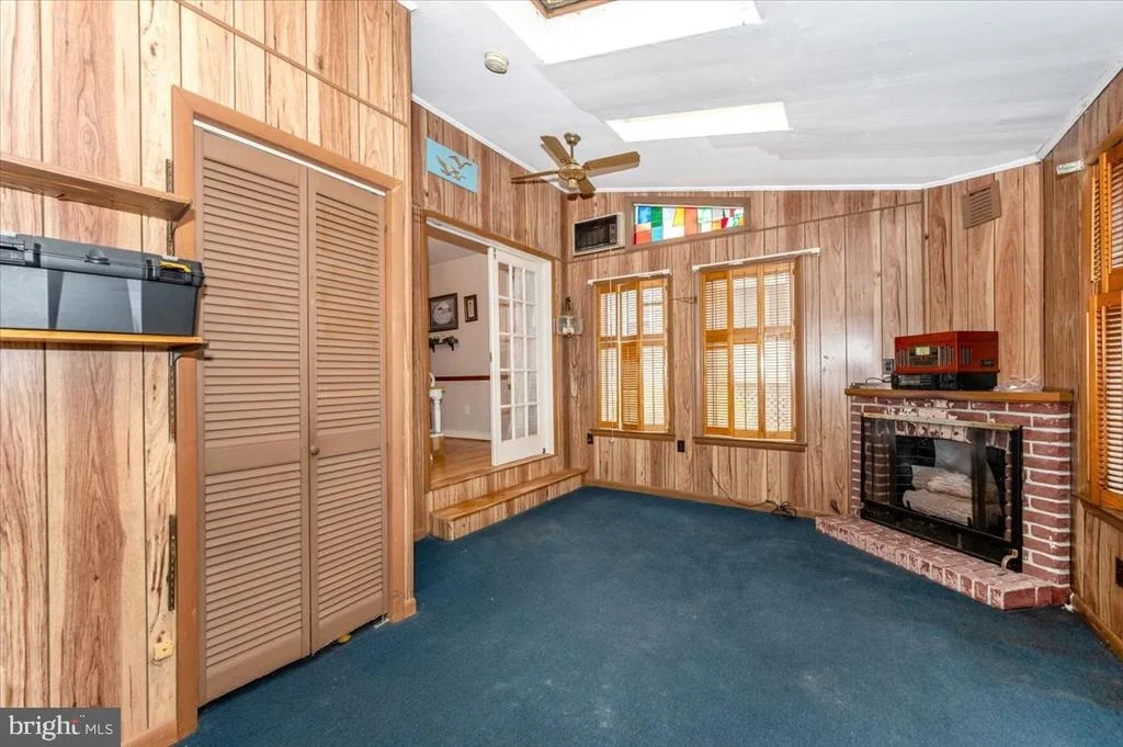 Photo of 239 DEVONSHIRE ROAD NE