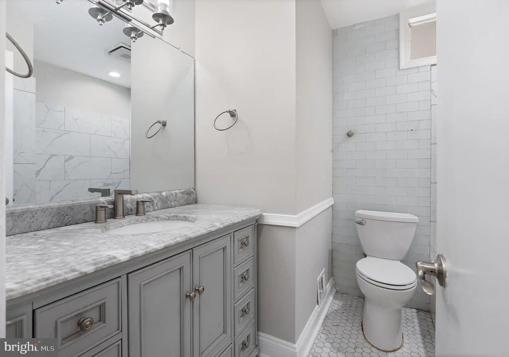 Photo of 6304 MARTINS TERRACE
