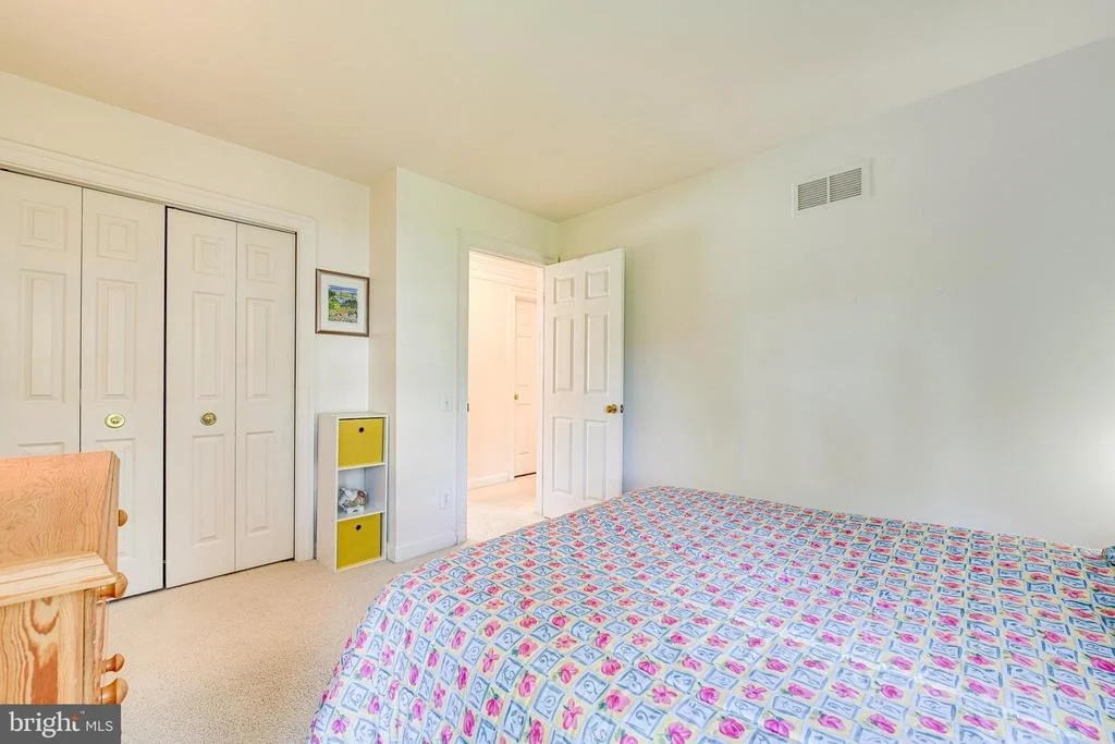 Photo of 9728 HIDDEN VALLEY ROAD