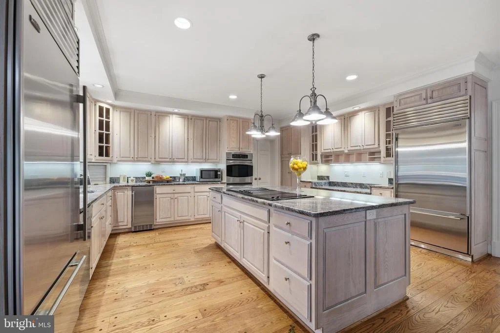 Photo of 9801 BENTCROSS DRIVE