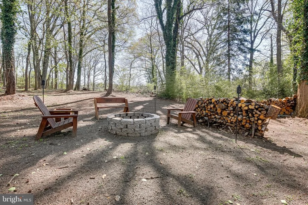 Photo of 1363 MOYER ROAD