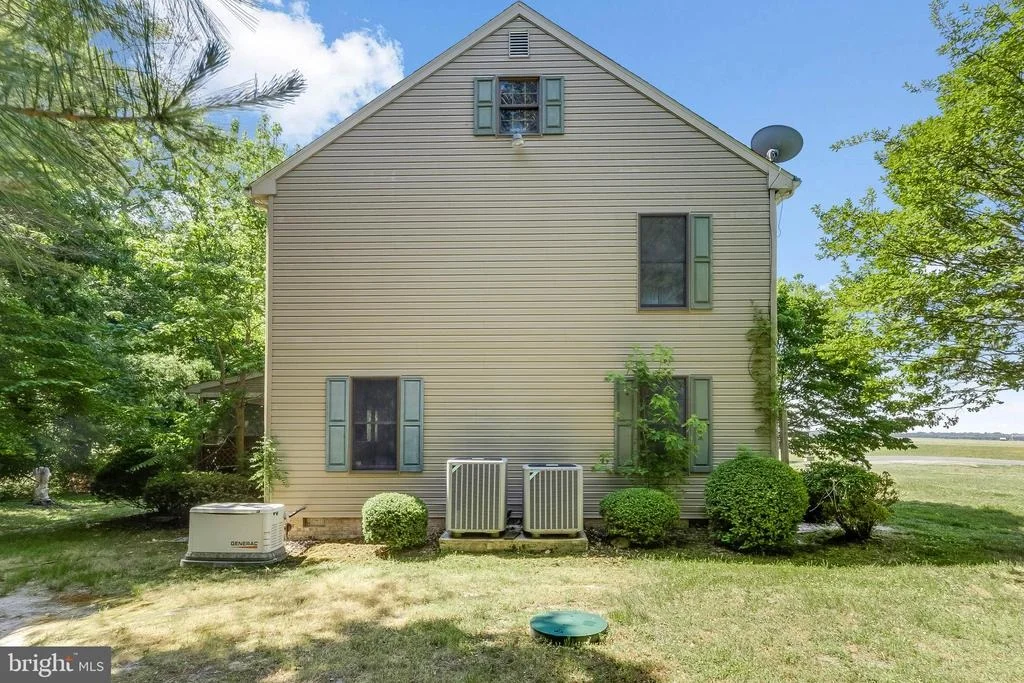 Photo of 28011 LINE ROAD