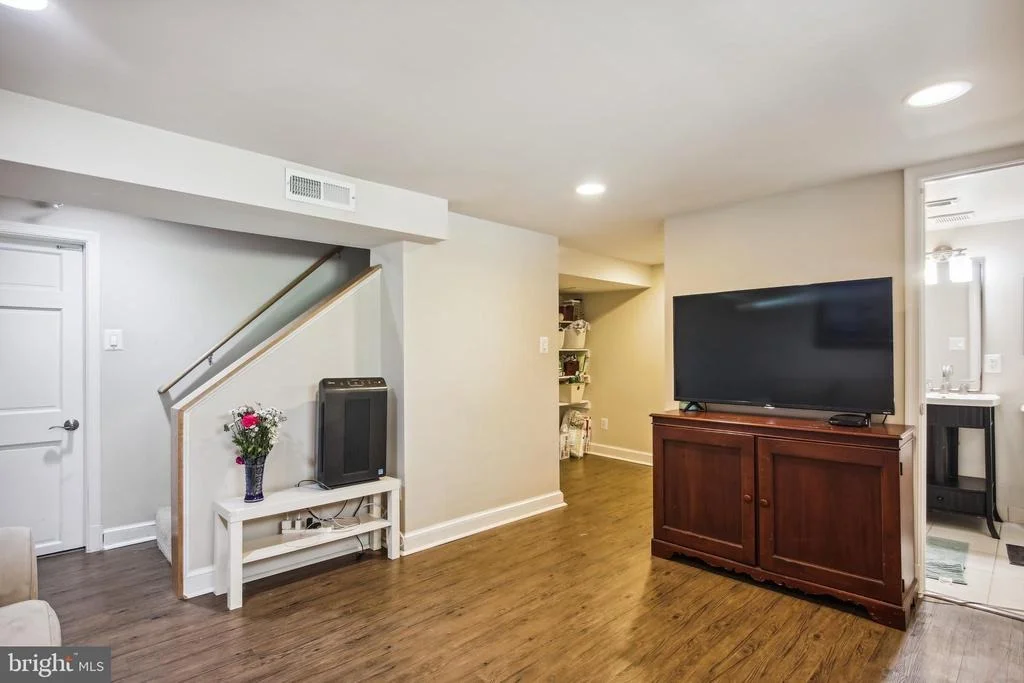 Photo of 10130 BROOKMOOR DRIVE