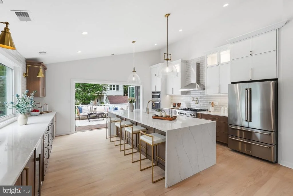 Photo of 2713 NAVARRE DRIVE