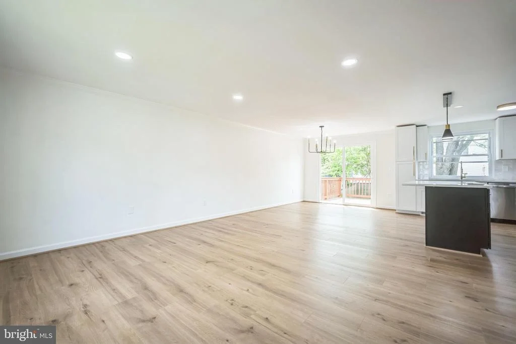 Photo of 1797 VALLEYSIDE DRIVE