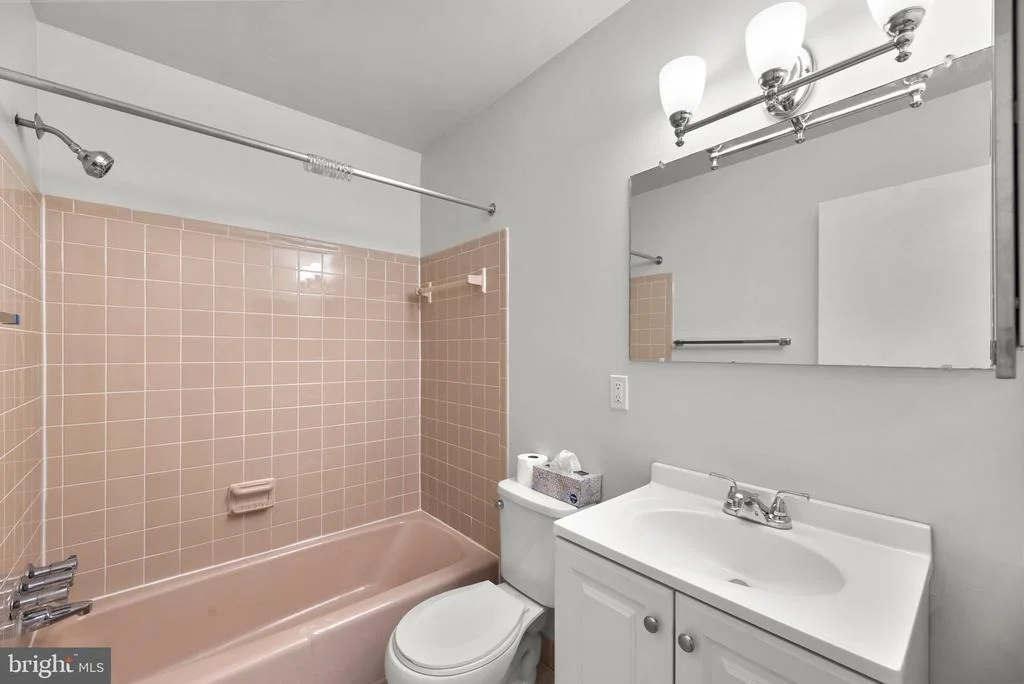 Photo of 7002 FITZPATRICK DRIVE