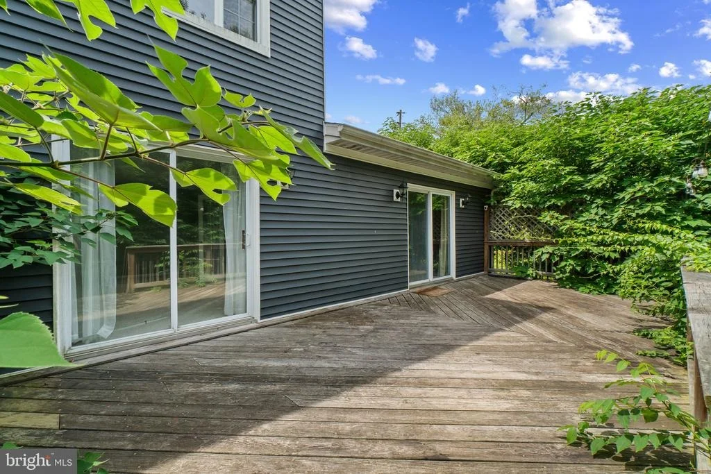 Photo of 14115 MANOR ROAD