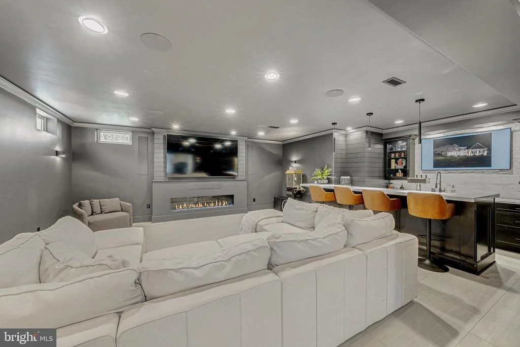 Photo of 24168 SPRING MEADOW CIRCLE