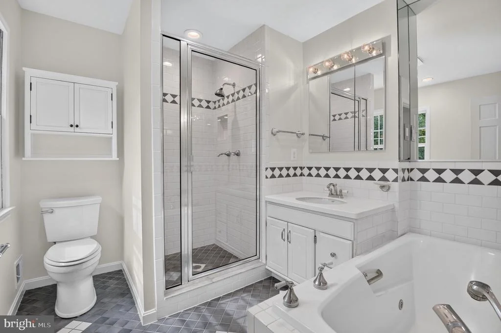 Photo of 6309 KENHOWE DRIVE
