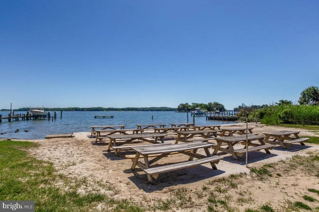 Photo of 421 EDGEWATER ROAD
