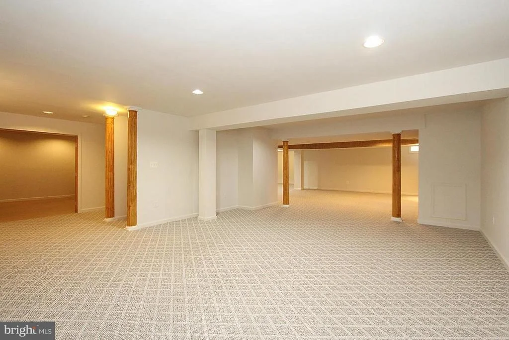 Photo of 11205 SUFFOLK DRIVE