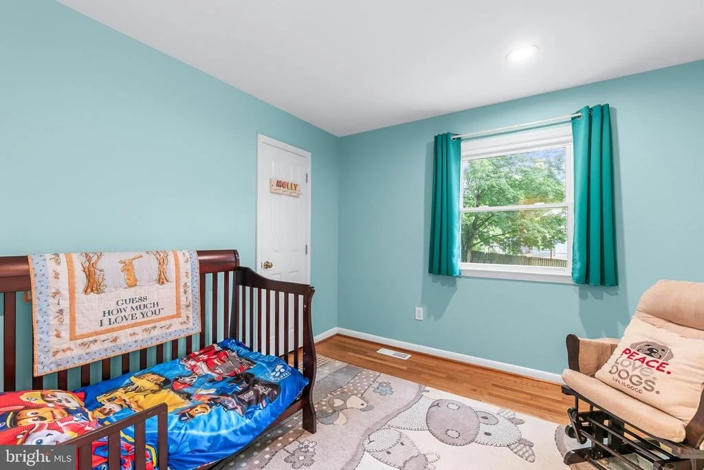 Photo of 18908 ROLLING ACRES WAY