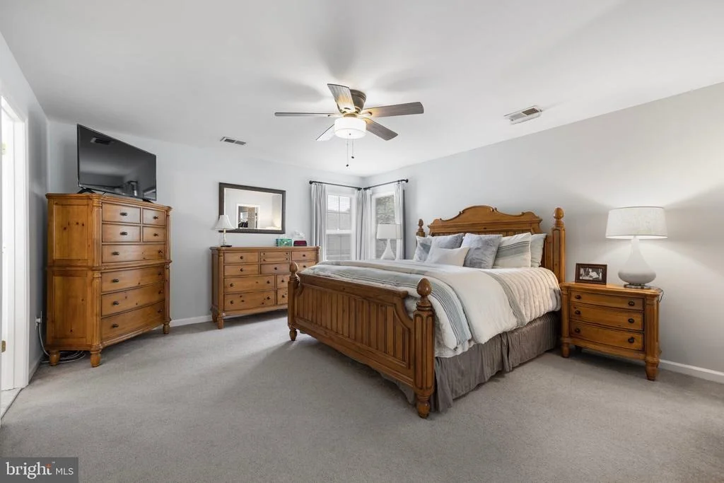 Photo of 9693 ROYAL CREST CIR