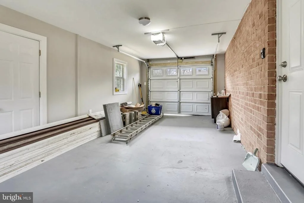 Photo of 2816 SHANANDALE DRIVE