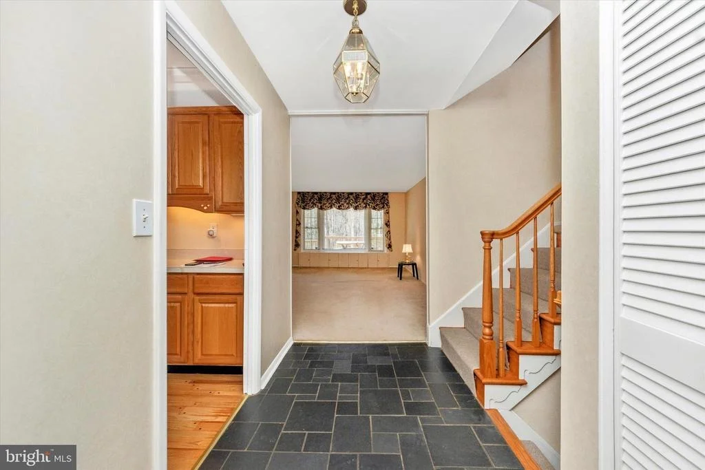 Photo of 7004 KEPNER COURT