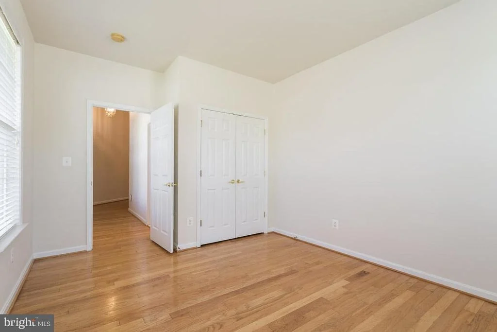 Photo of 6083 PINEY GROVE WAY