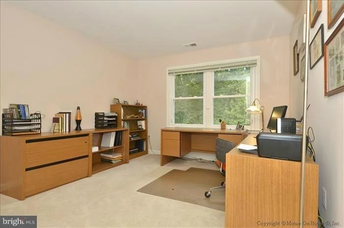 Photo of 608 SILVERSTONE COURT