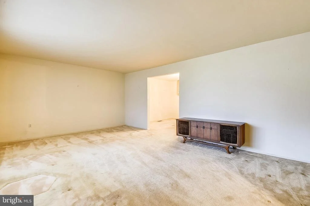 Photo of 3913 QUEEN MARY DRIVE
