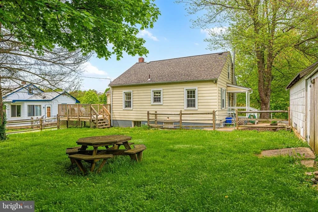 Photo of 9510 PLEASANT PLAINS ROAD